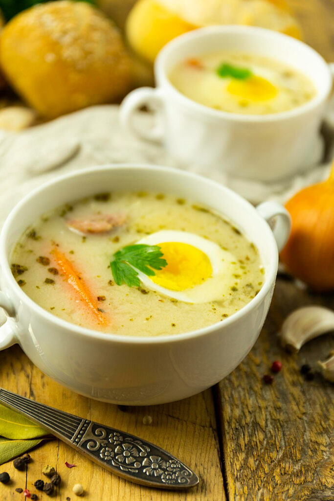 Zalewajka świętokrzyska: Królowa polskich zup w twojej kuchni